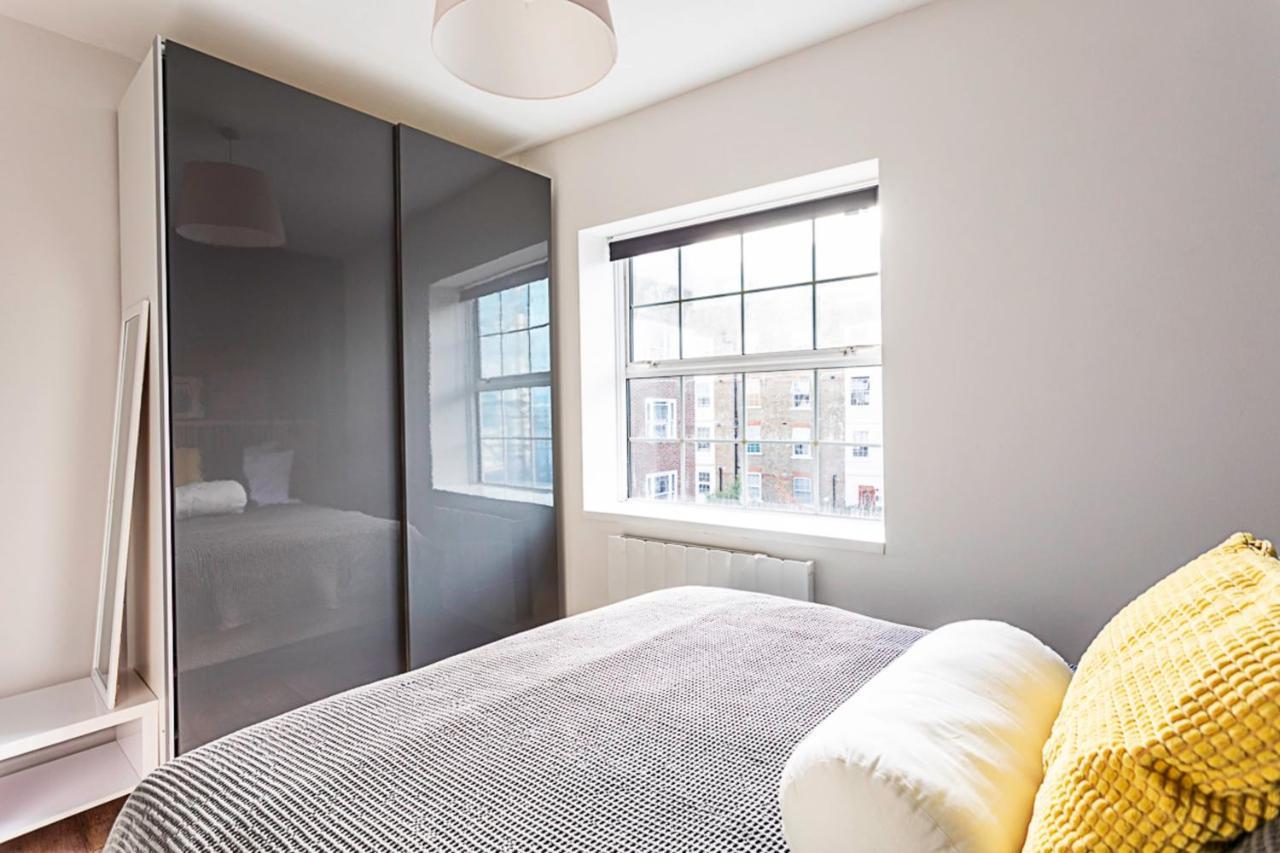 Cosy Spitalfields Hideaway * Londen