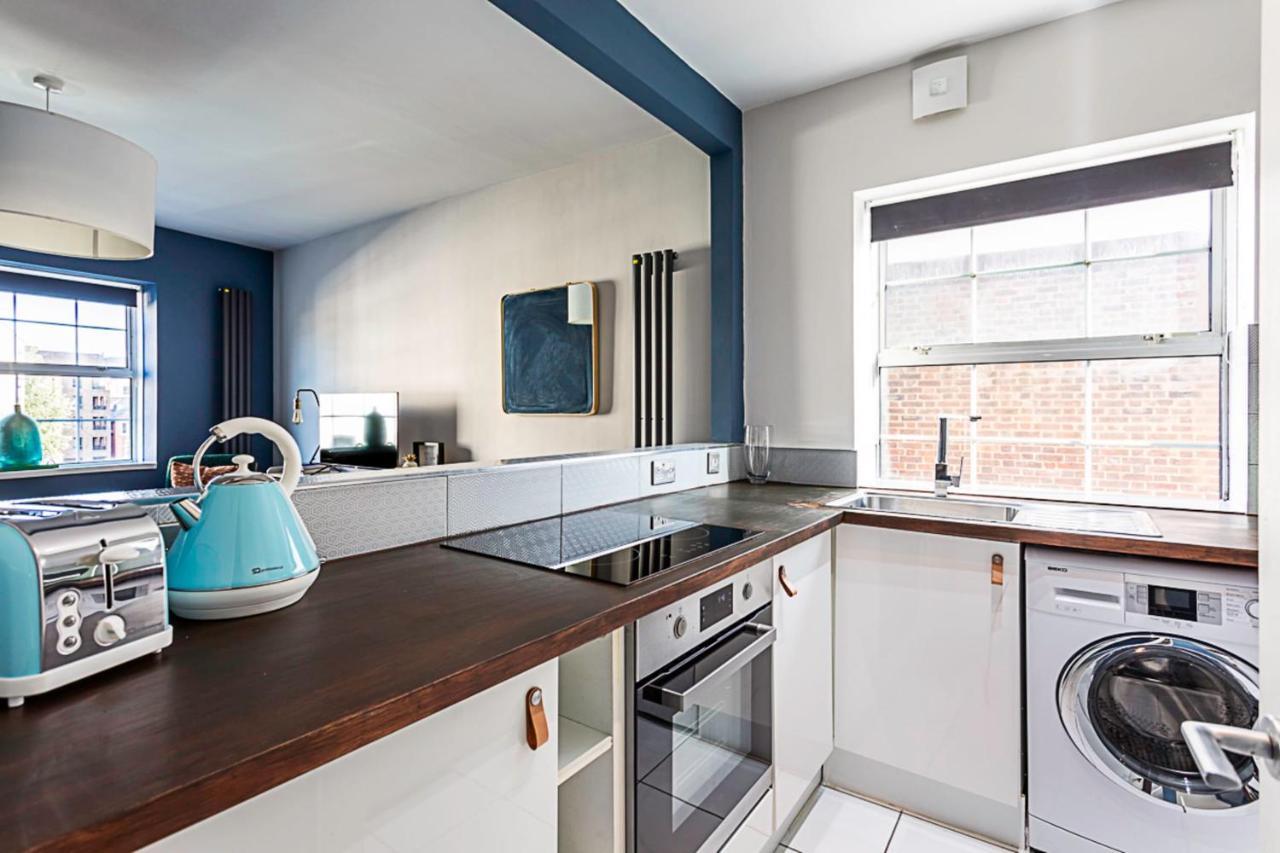 Cosy Spitalfields Hideaway Appartement Londen